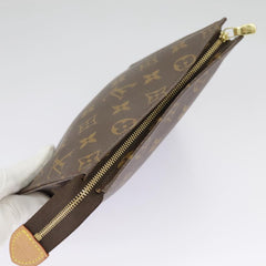 Louis Vuitton Poche Toilette 19