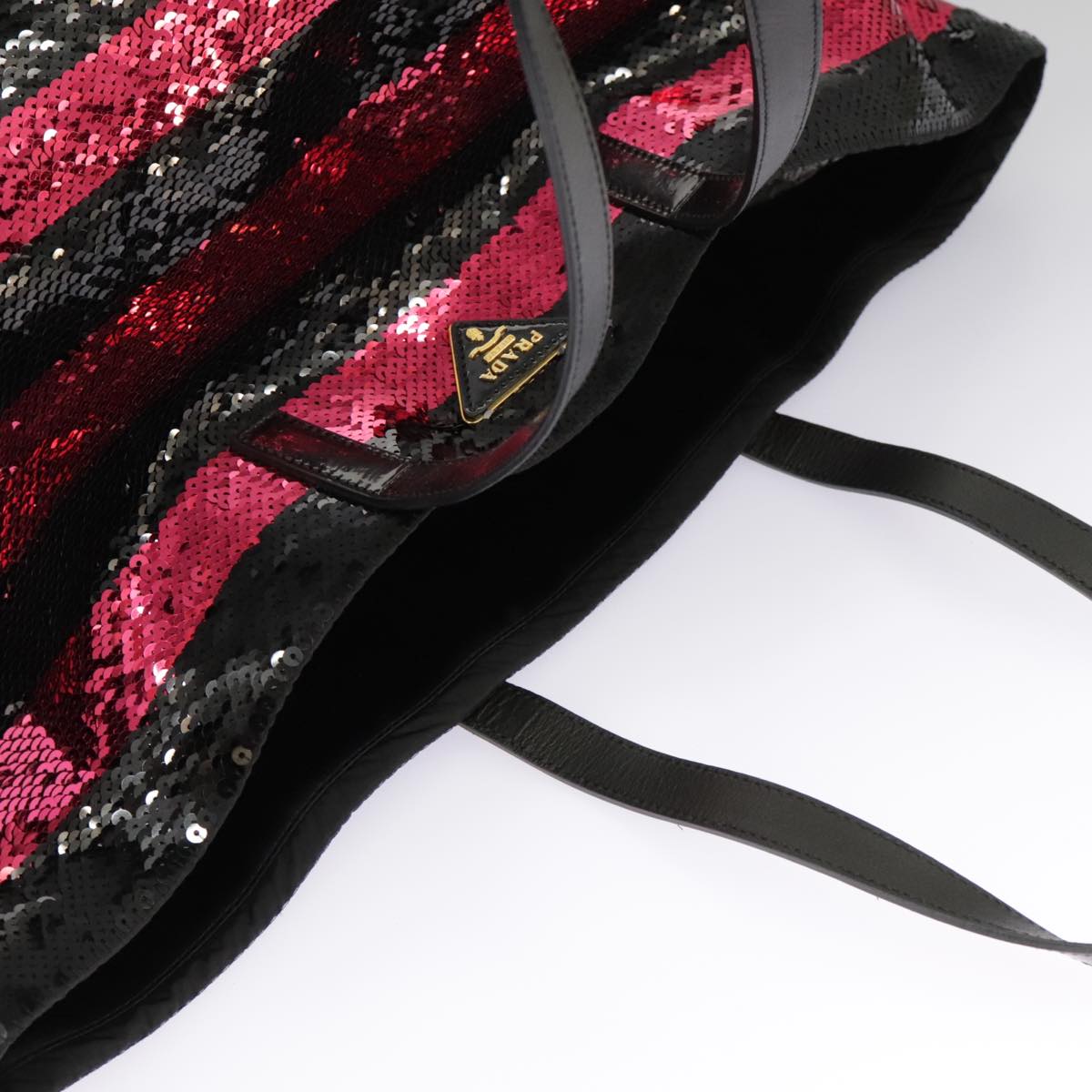 Prada Pionnière