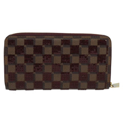 Louis Vuitton Zippy wallet