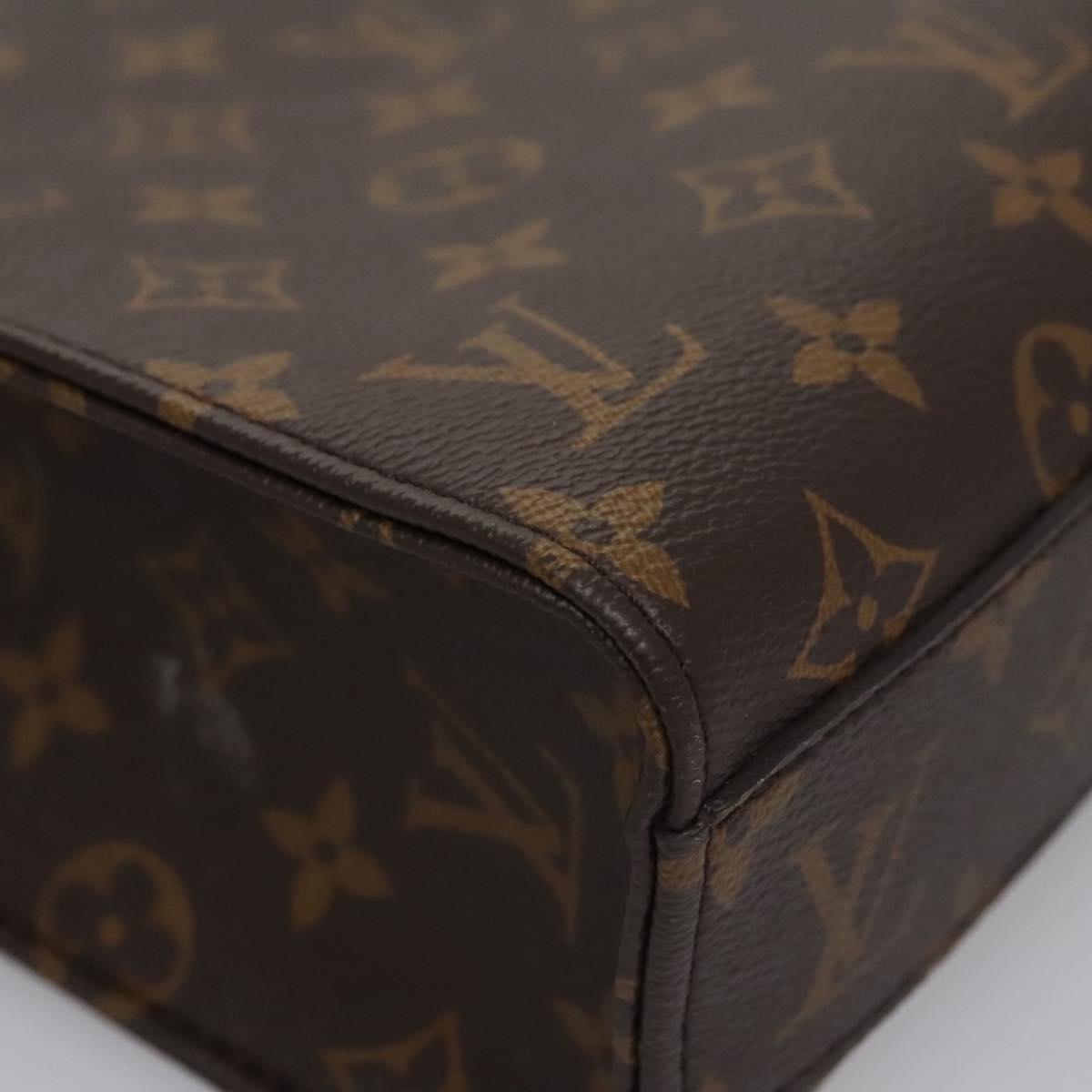 Louis Vuitton Plat