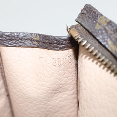 Louis Vuitton Poche Toilette 15