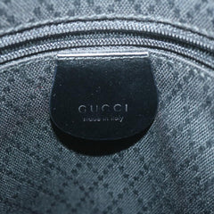 Gucci --