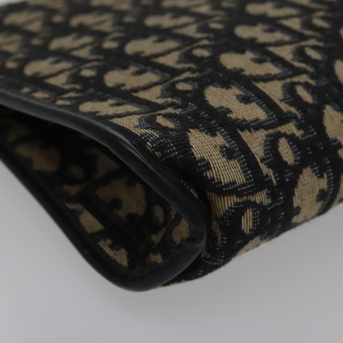 Dior Trotter