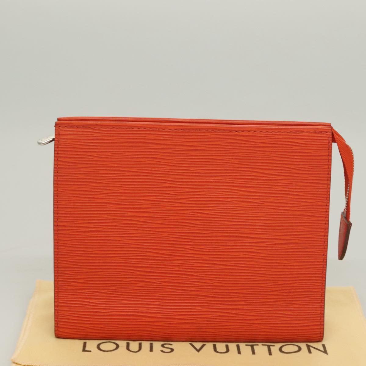Louis Vuitton Trousse de Toilette 18