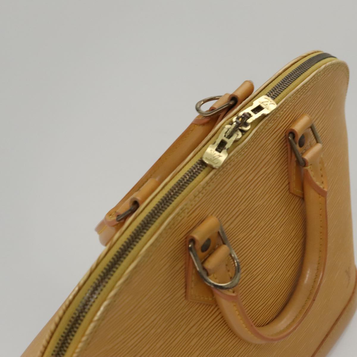 Louis Vuitton Alma