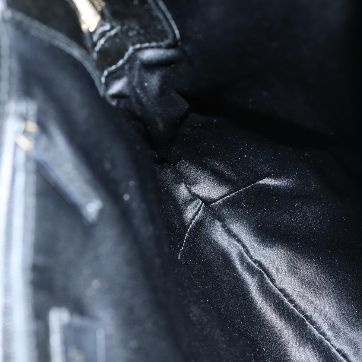 Saint Laurent Metropolis