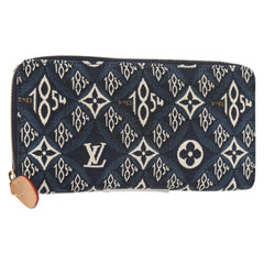 Louis Vuitton Zippy wallet
