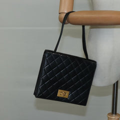 Chanel 2,55