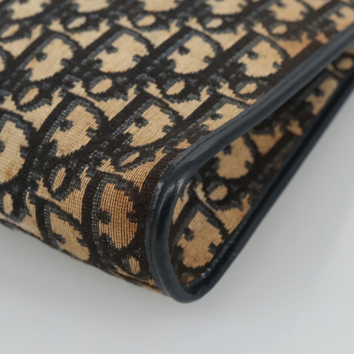 Dior Trotter