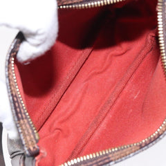 Louis Vuitton Trousse makeup