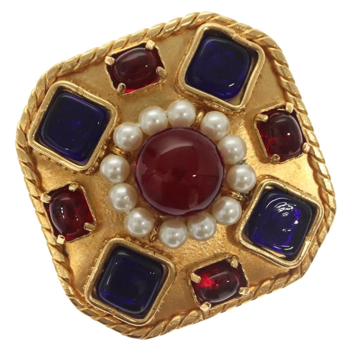 Chanel Gripoix