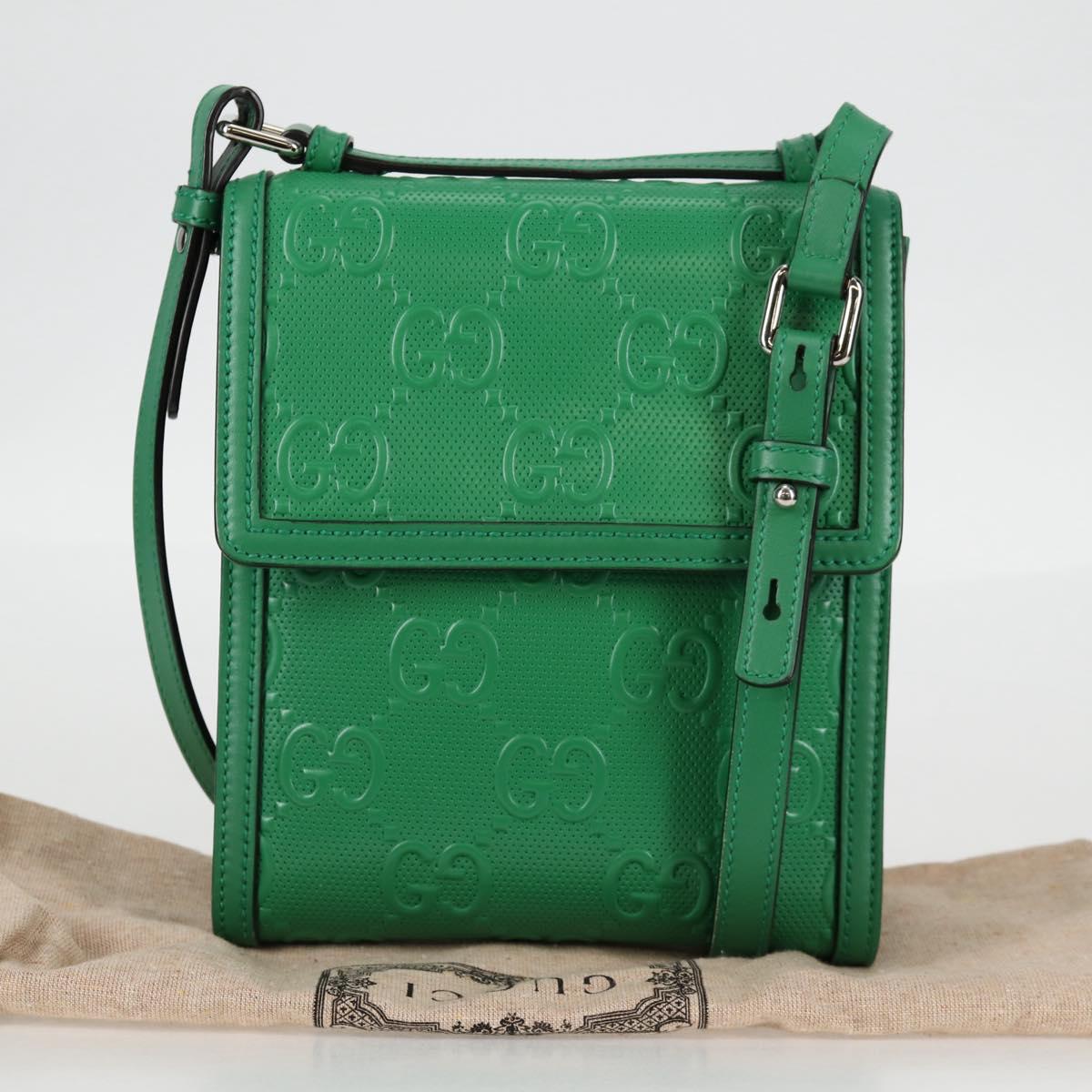 Gucci GG embossé