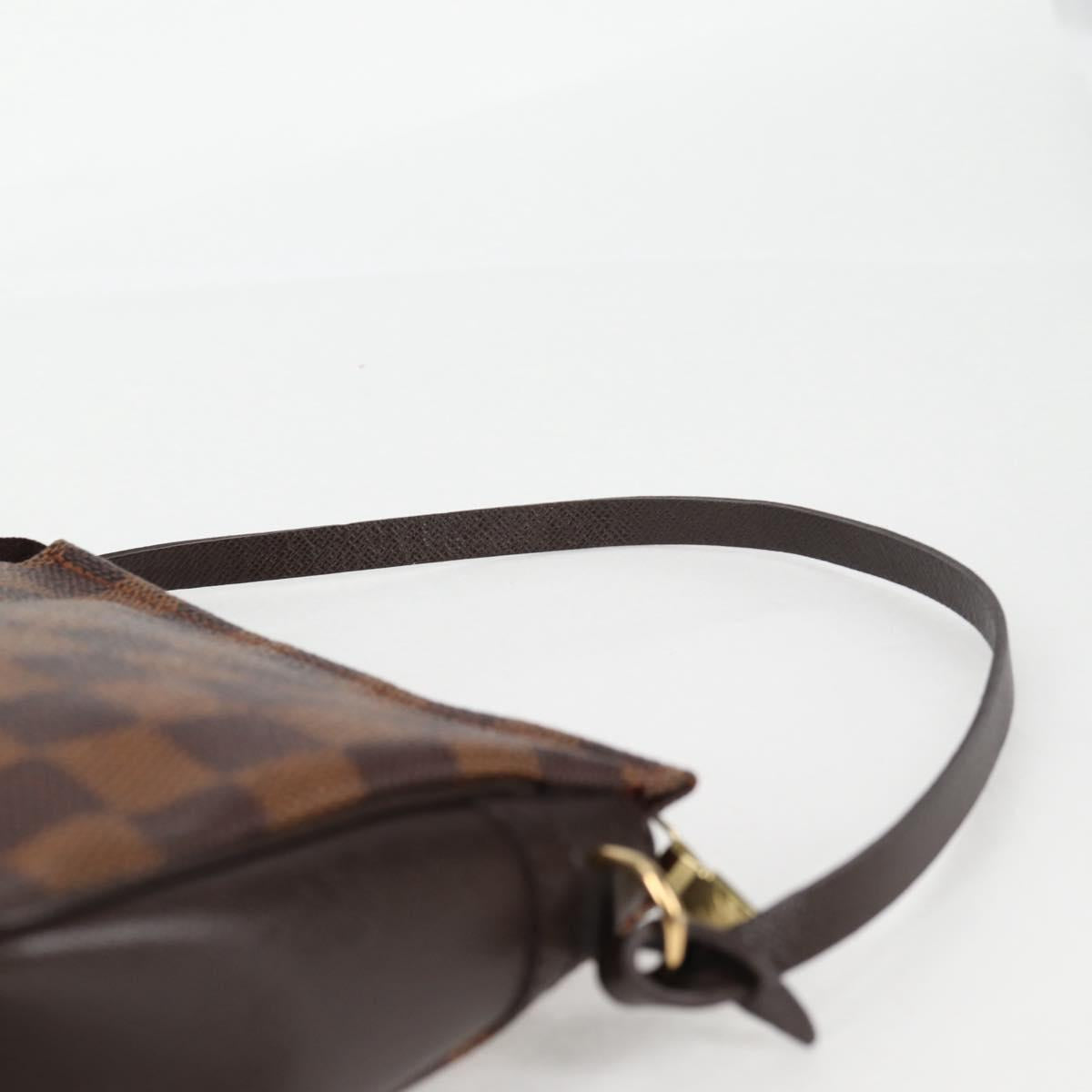 Louis Vuitton Trousse makeup
