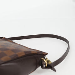 Louis Vuitton Trousse makeup