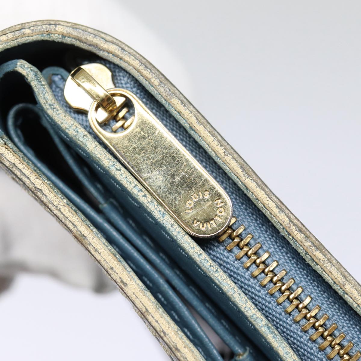Louis Vuitton Suhari
