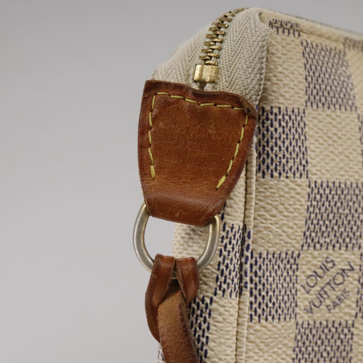 Louis Vuitton Pochette Accessoire