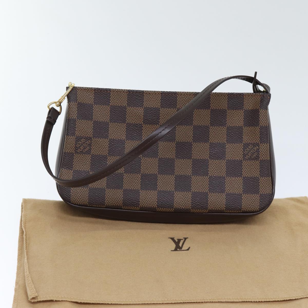 Louis Vuitton Pochette Accessoire