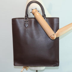 Louis Vuitton Sac plat