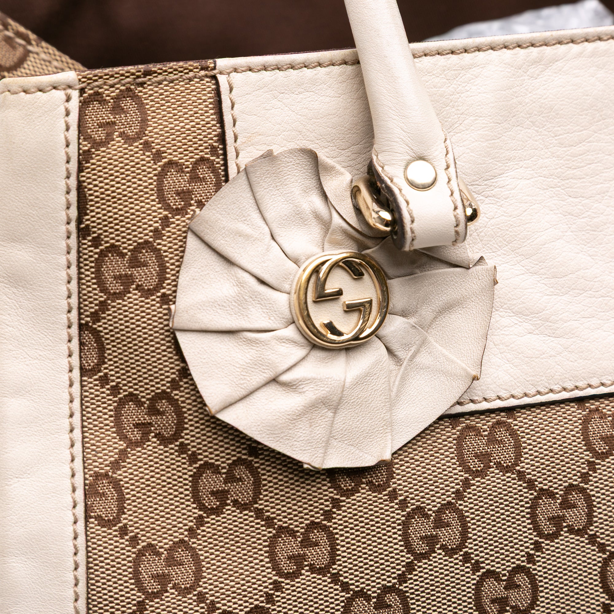 GG Canvas Trophy Tote