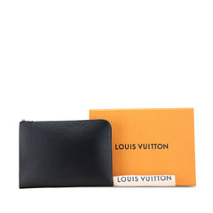 Epi Pochette Jour GM