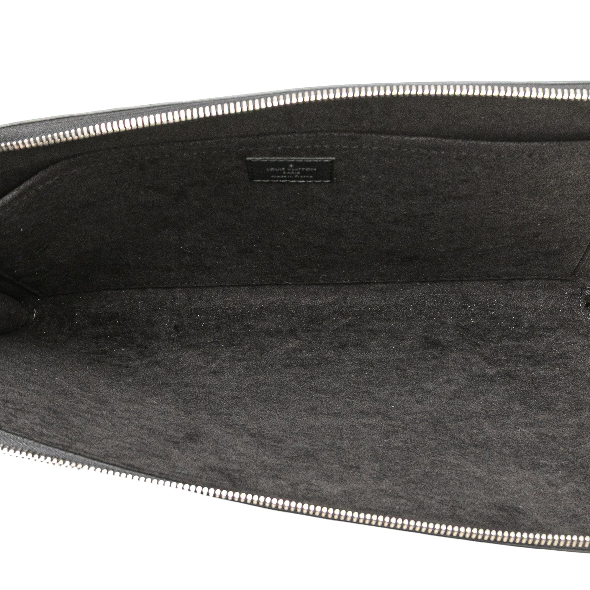 Epi Pochette Jour GM