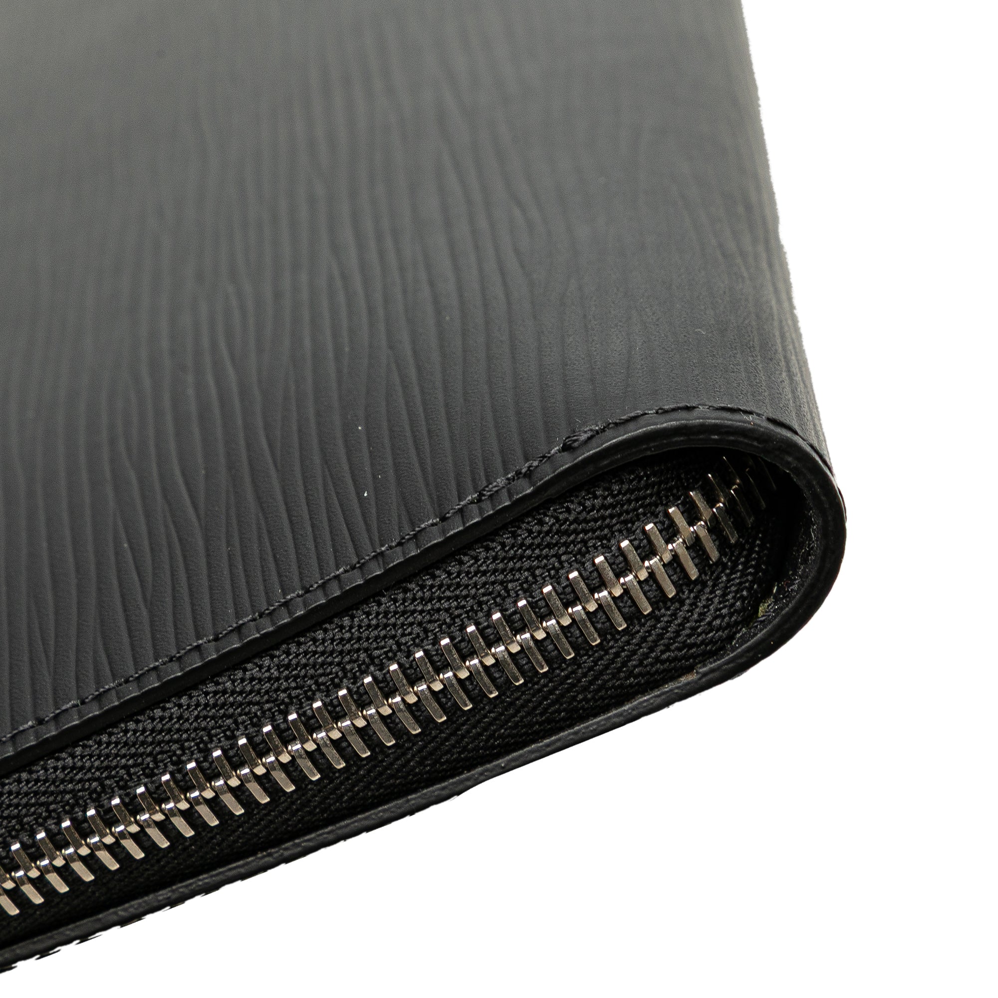 Epi Pochette Jour GM