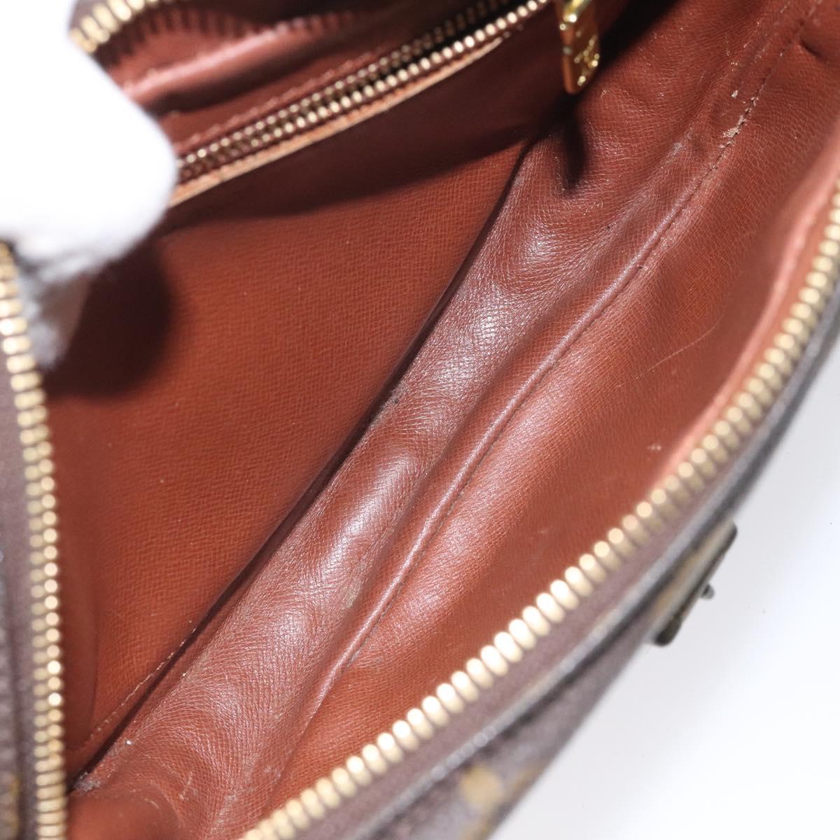 Louis Vuitton Jeune fille