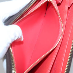 Louis Vuitton Zippy wallet
