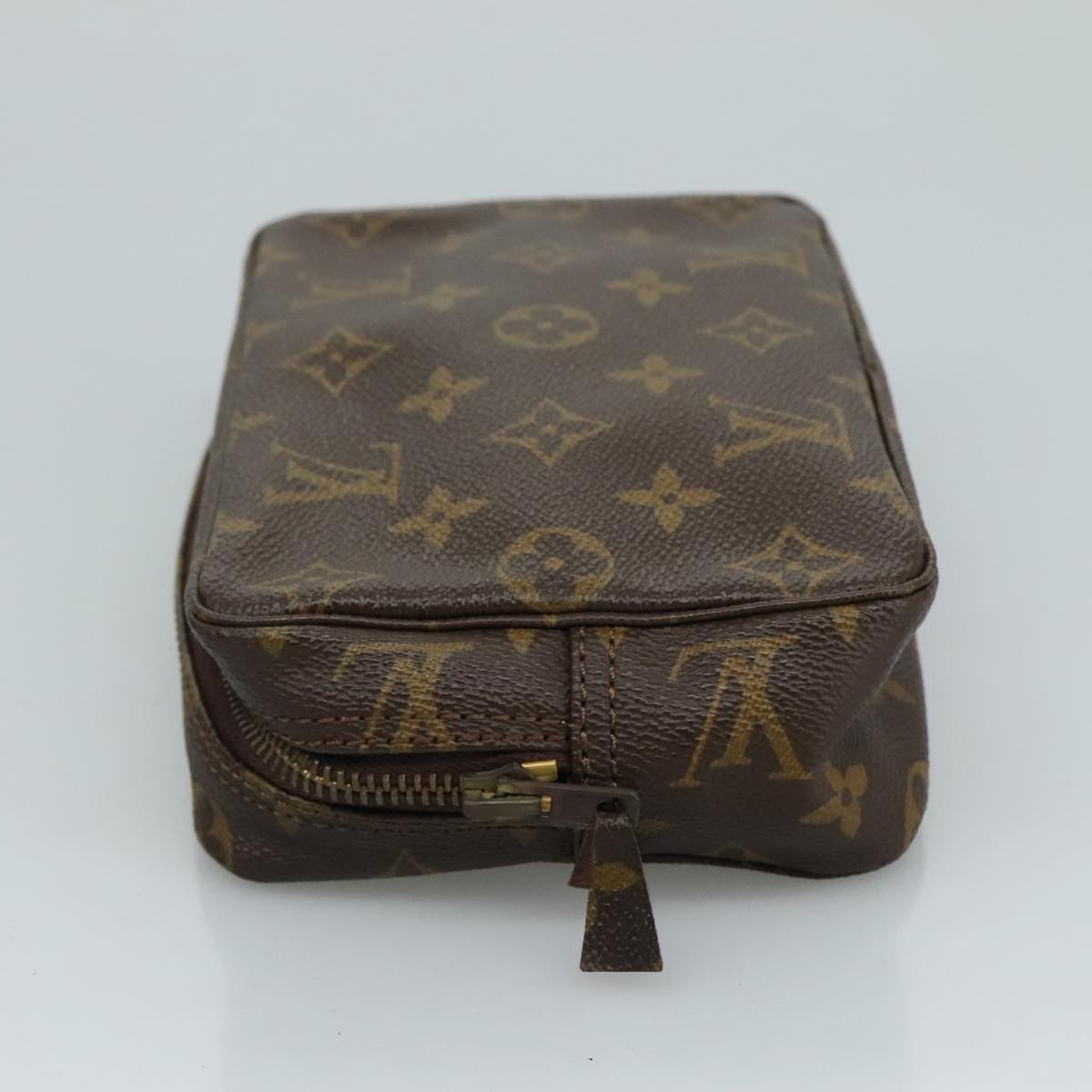 Louis Vuitton Trousse de Toilette 18