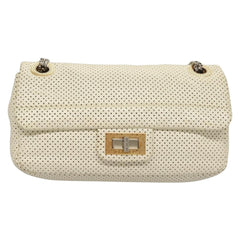 Chanel 2,55