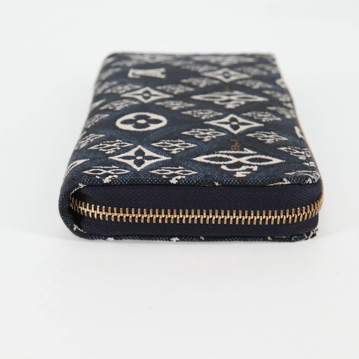 Louis Vuitton Zippy wallet