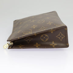 Louis Vuitton Poche Toilette 19
