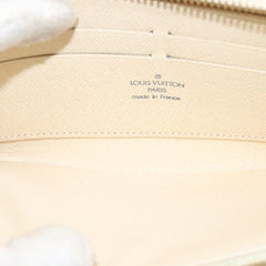 Louis Vuitton Zippy wallet
