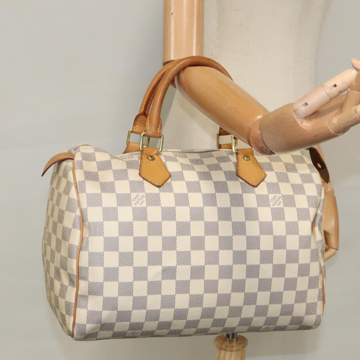 Louis Vuitton Speedy 30