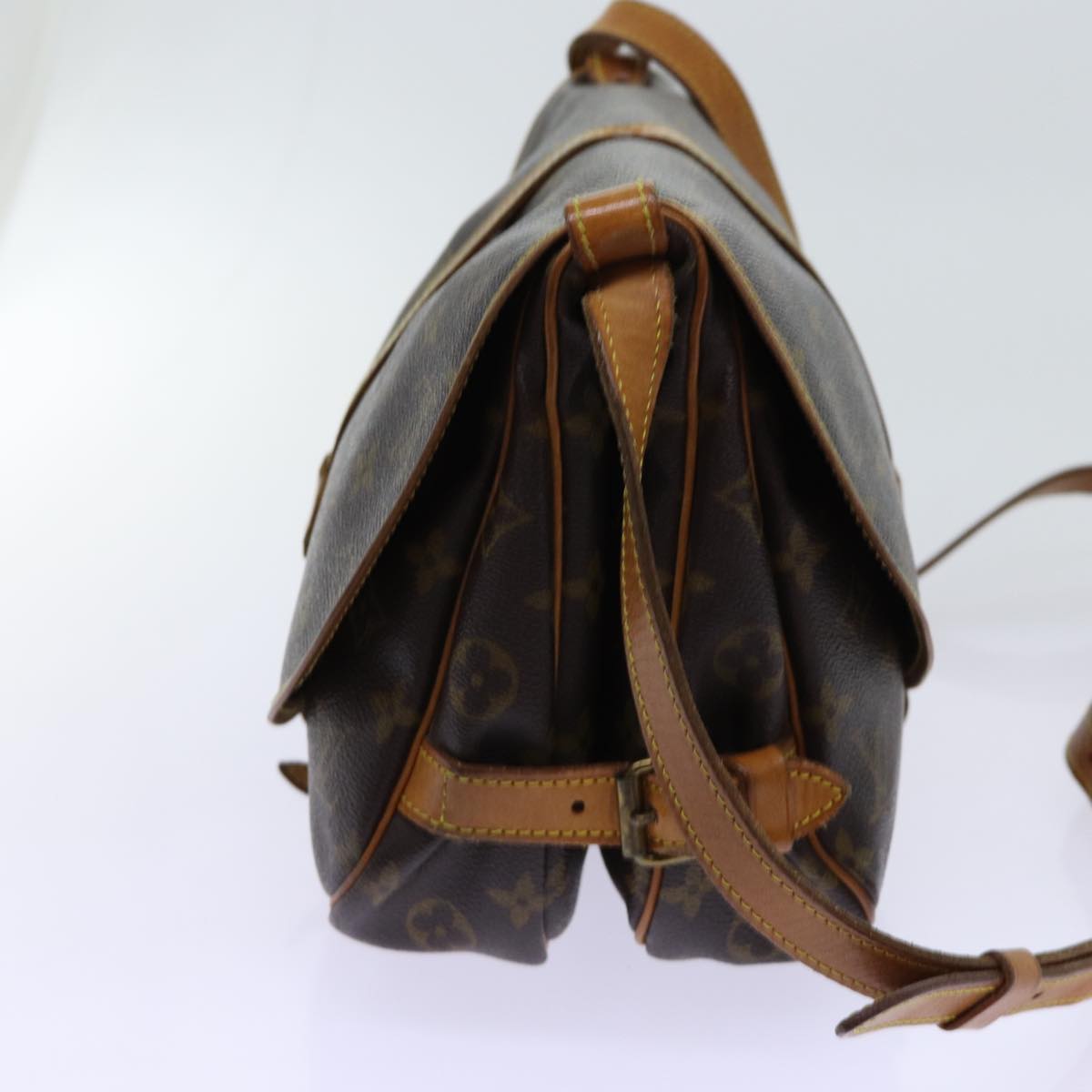 Louis Vuitton Saumur