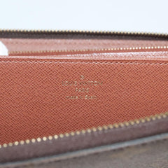 Louis Vuitton Zippy wallet