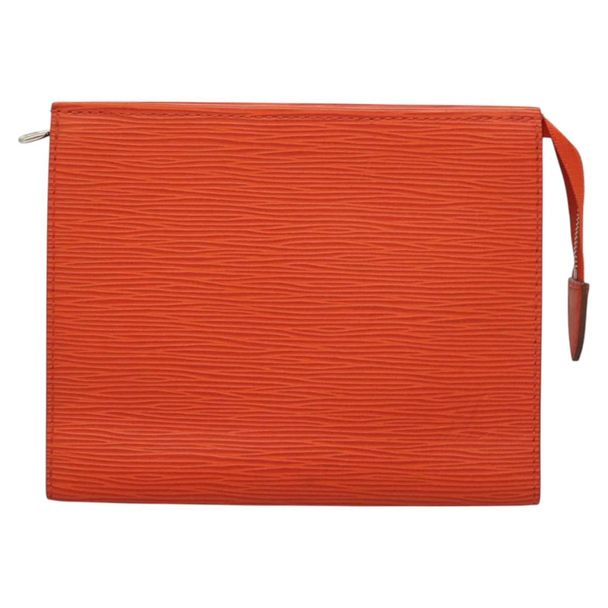Louis Vuitton Trousse de Toilette 18