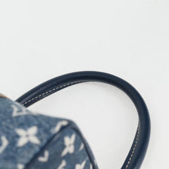 Louis Vuitton Square bag