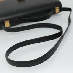 Céline Case flap