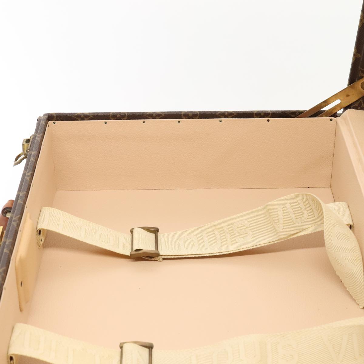 Louis Vuitton COTTEVILLE