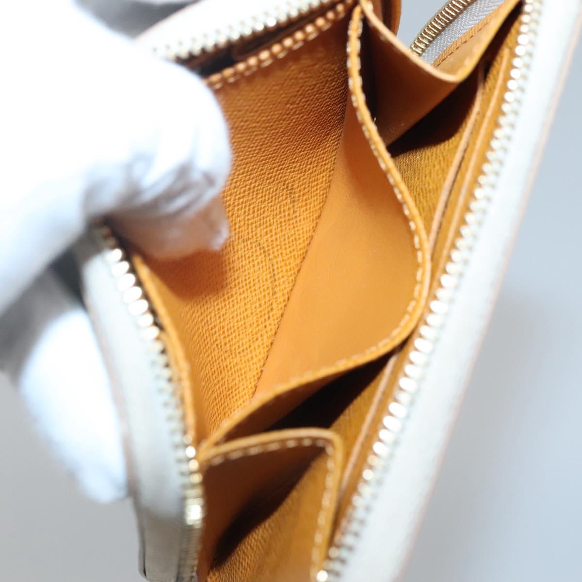 Louis Vuitton Zippy coin purse