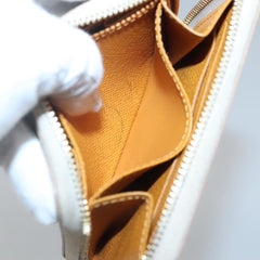 Louis Vuitton Zippy coin purse