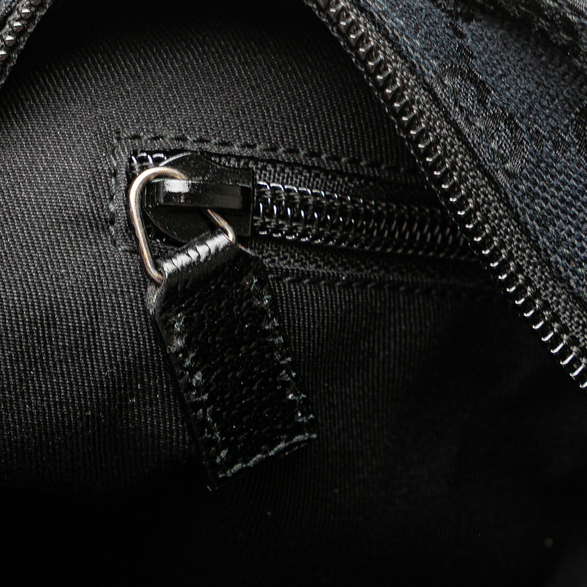 GG Canvas Web Crossbody