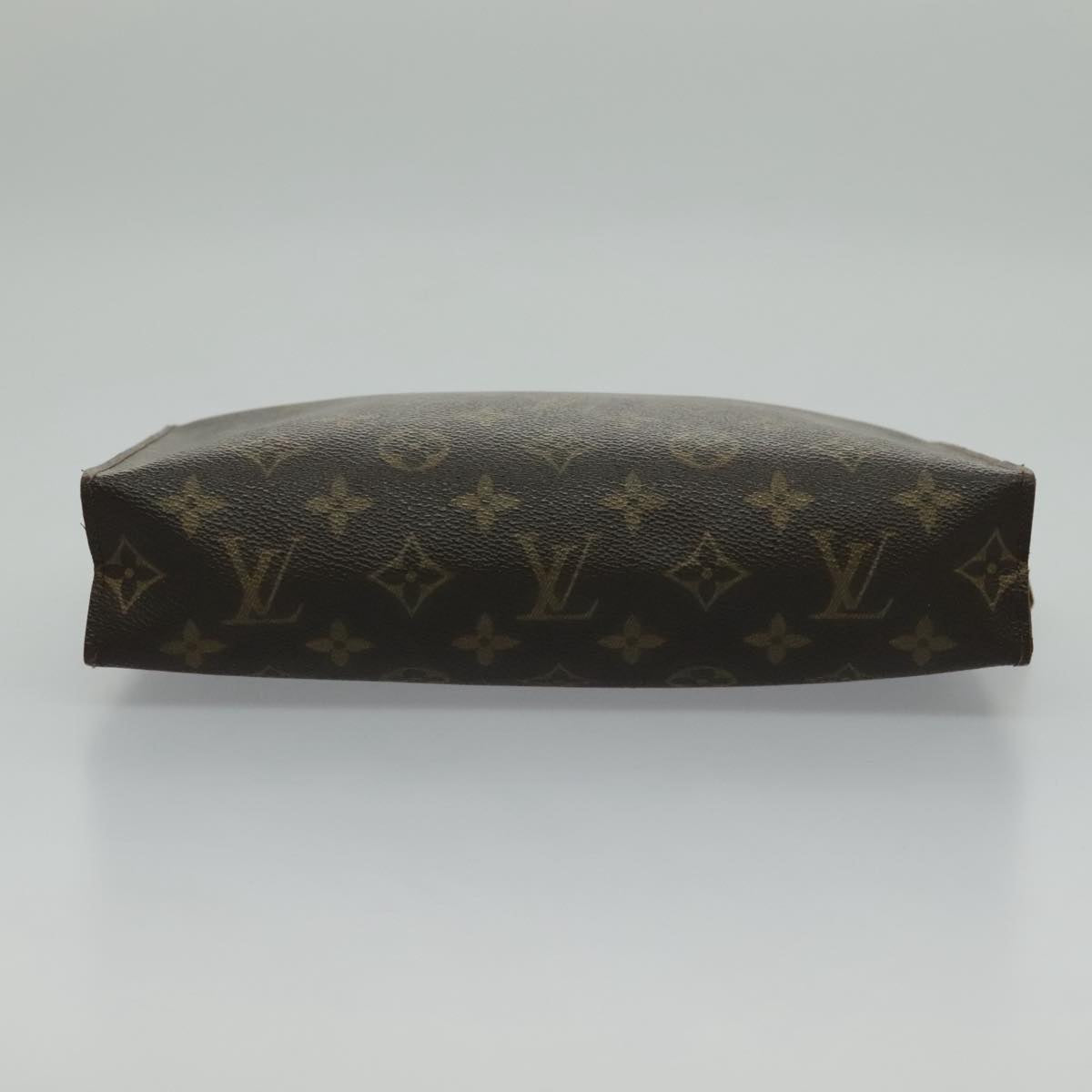 Louis Vuitton Poche Toilette