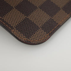 Louis Vuitton Neverfull pouch