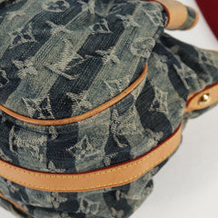 Louis Vuitton Pleaty