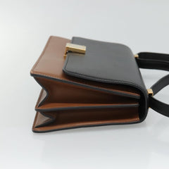 Céline Case flap