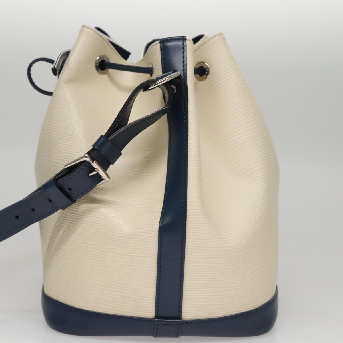 Louis Vuitton Petit Noé