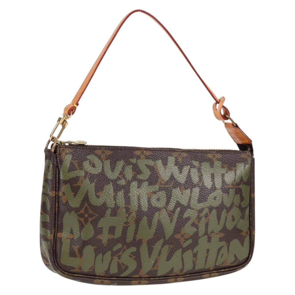 Louis Vuitton Pochette Accessoire
