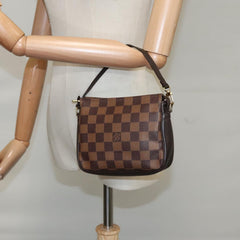 Louis Vuitton TROUSSE A MAQUILLAGE BRUSH
